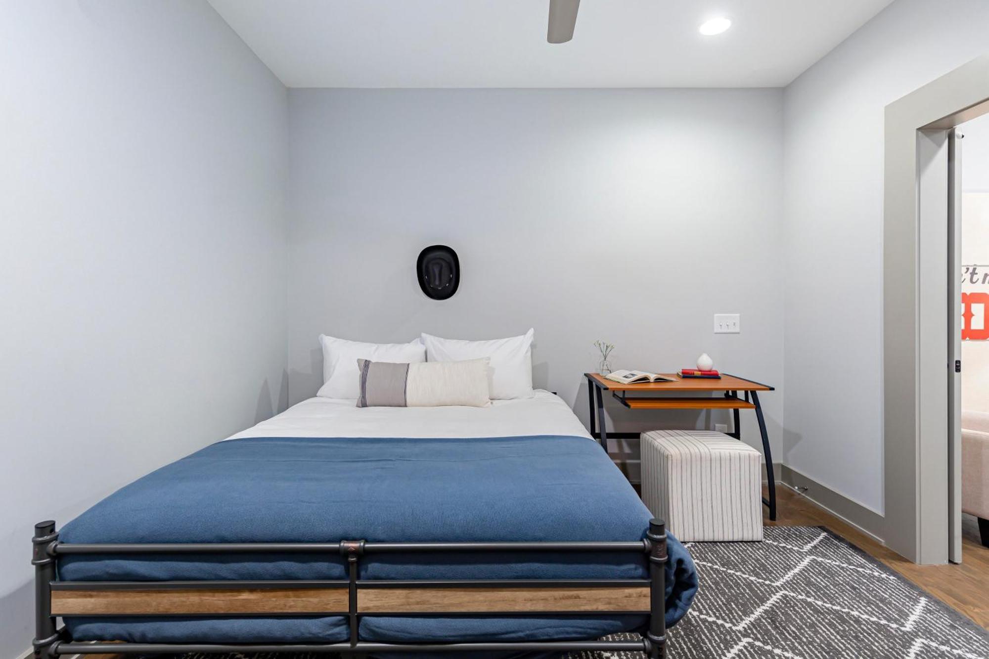Waverly By Avantstay Nashville-Inspired Townhome W Luxury Kitchen Pool Table Экстерьер фото