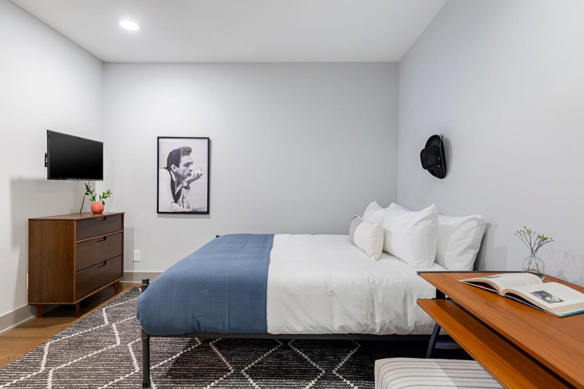 Waverly By Avantstay Nashville-Inspired Townhome W Luxury Kitchen Pool Table Экстерьер фото