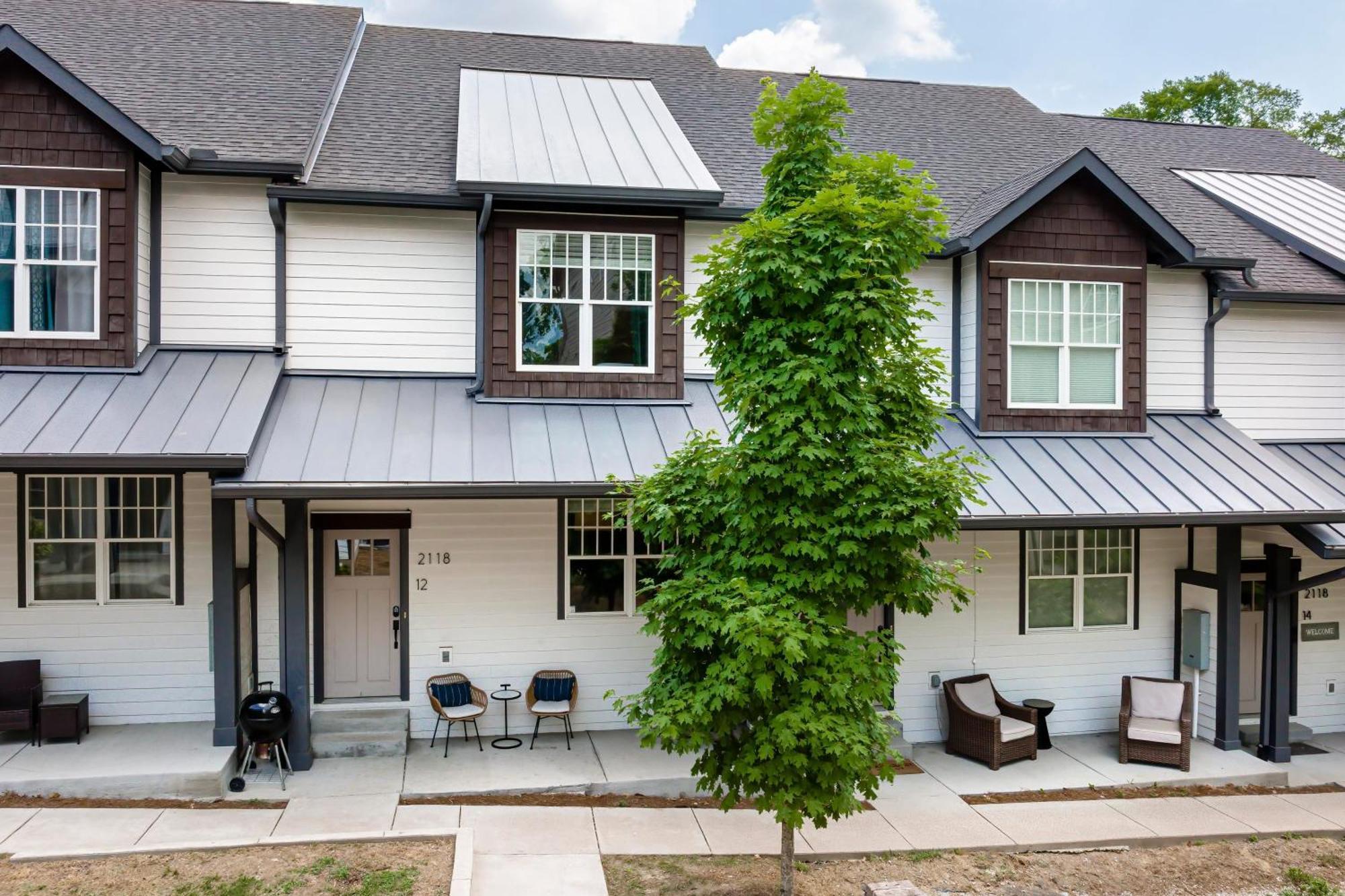 Waverly By Avantstay Nashville-Inspired Townhome W Luxury Kitchen Pool Table Экстерьер фото