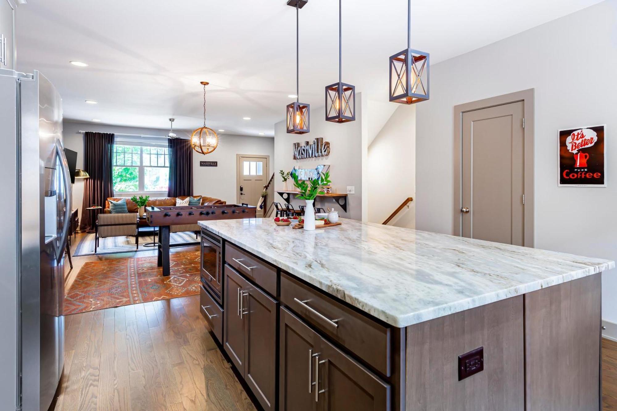 Waverly By Avantstay Nashville-Inspired Townhome W Luxury Kitchen Pool Table Экстерьер фото